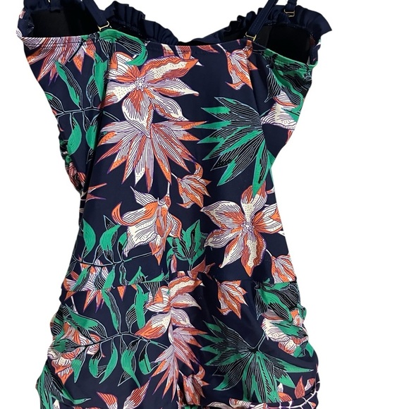 Shore Shape Tropical Floral Print Ruched Ruffle Swimsuit Size 8 Resortwear - Picture 3 of 7